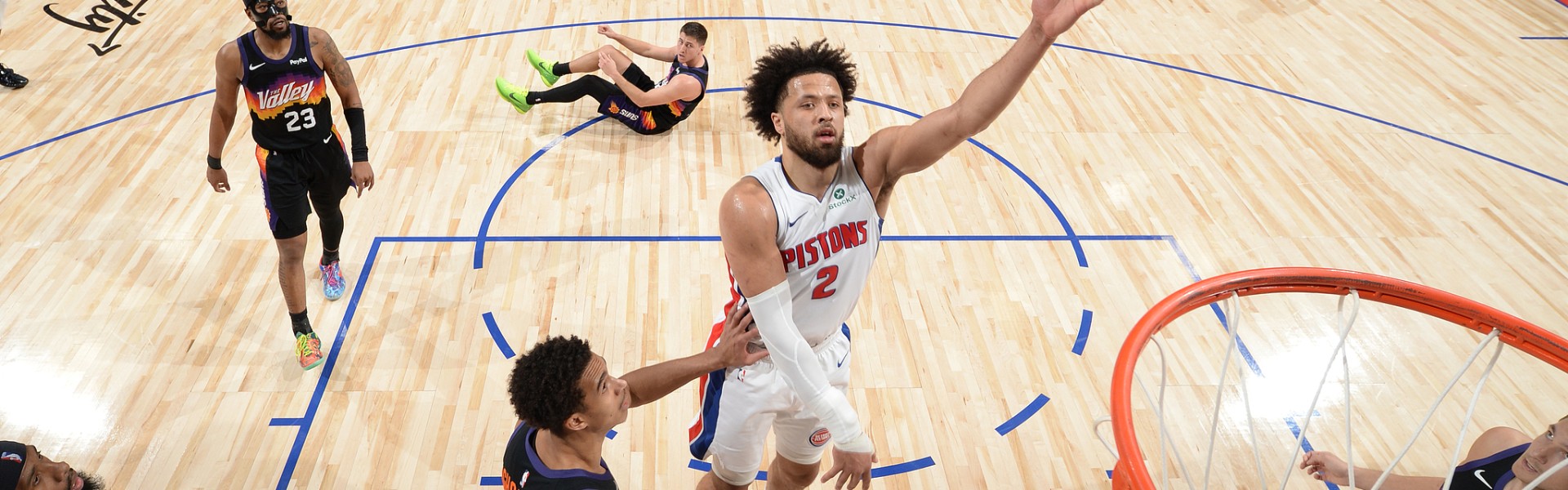 kaiyun-坎宁安两双杜伦16+18 阿伦33+5活塞主场逆转太阳