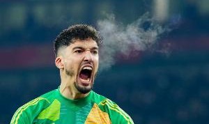 记者：巴因德尔将首发出战纽卡，预计奥纳纳出战对阵里昂次回合