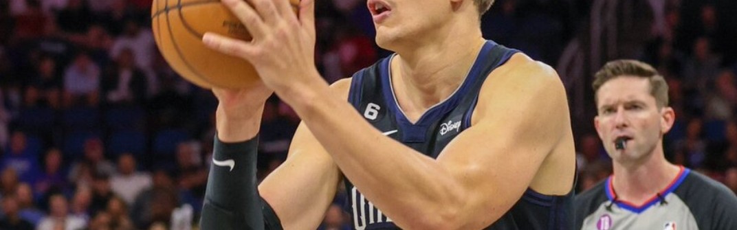 美记：签回大瓦格纳后魔术超奢侈税线约430万美元，还剩余两个空缺名额