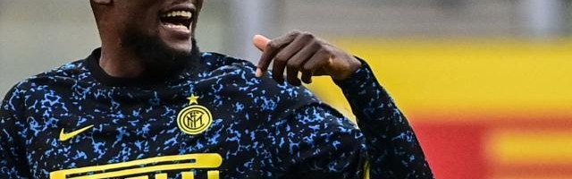 开云体育app-国际米兰租借卢卡库 比利时中锋重返蓝黑盼重生